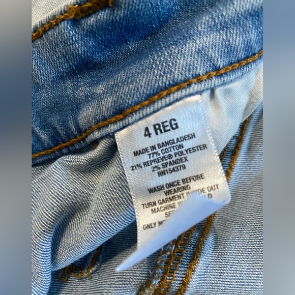 Aero size 4 jeans - Picture 3 of 4